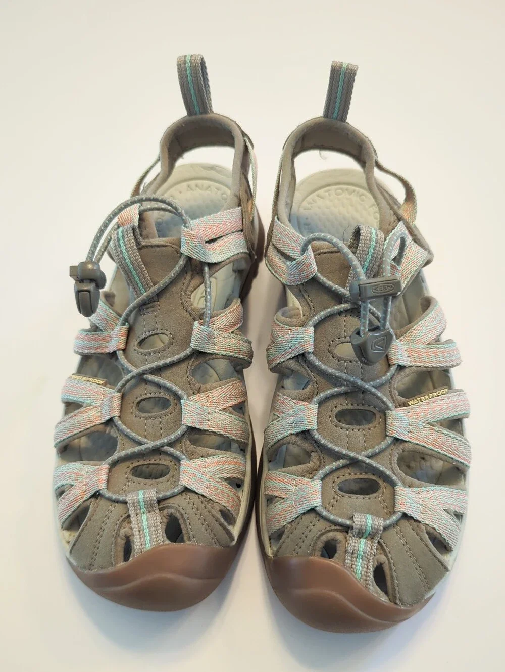Keen Whisper Lightweight Water Resistant Trail Sandals Size 7.5 Taupe Coral EUC